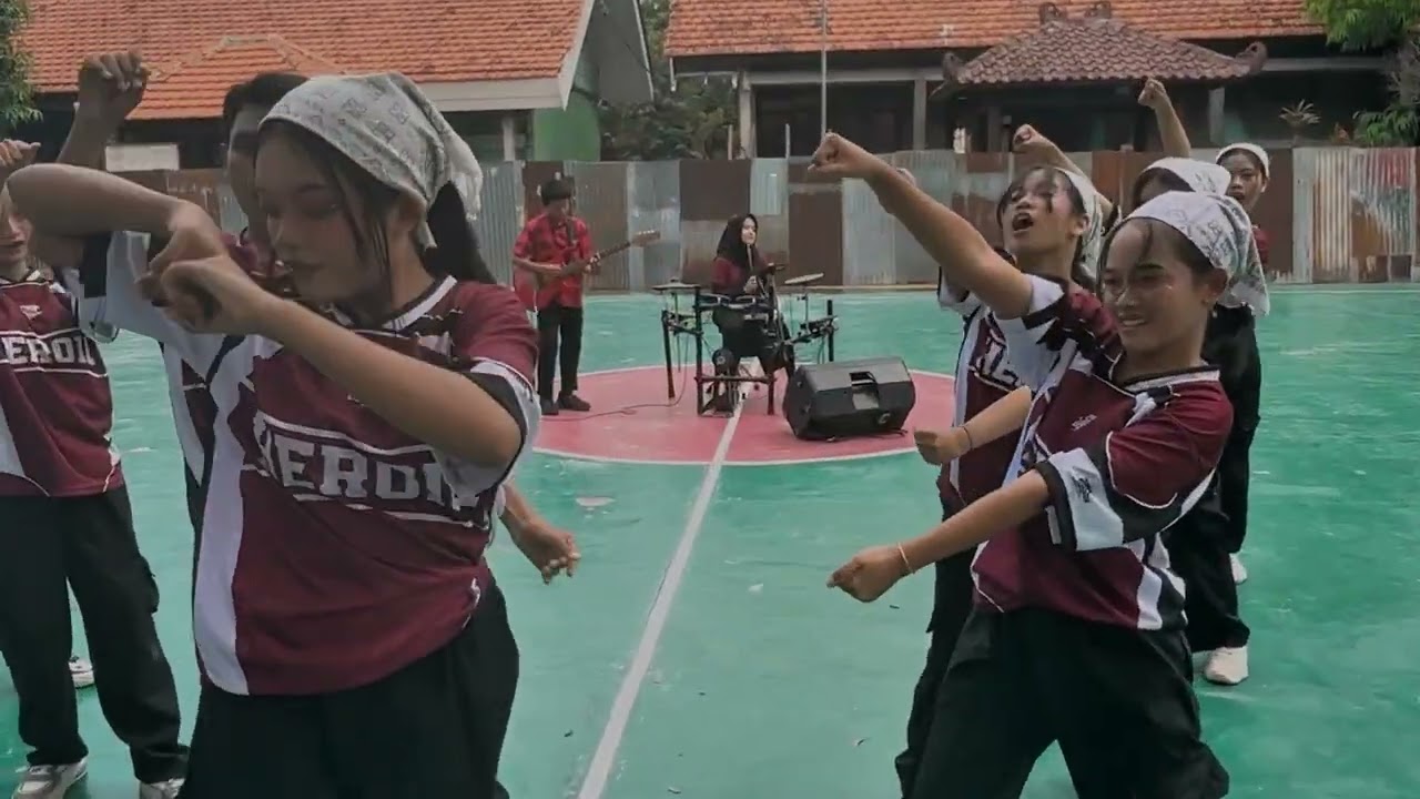 APT Dance // Ekstra Dance SPENIWA