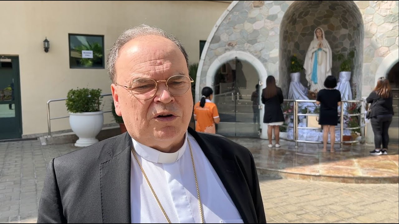 Bischof Meier in Abu Dhabi: &bdquo;Habe Heidenrespekt vor den Menschen, die ihr Christsein hier pflegen