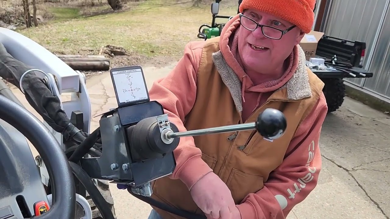 Adding 3rd Function and Grapple to the Bobcat CT4050 With FAIL!