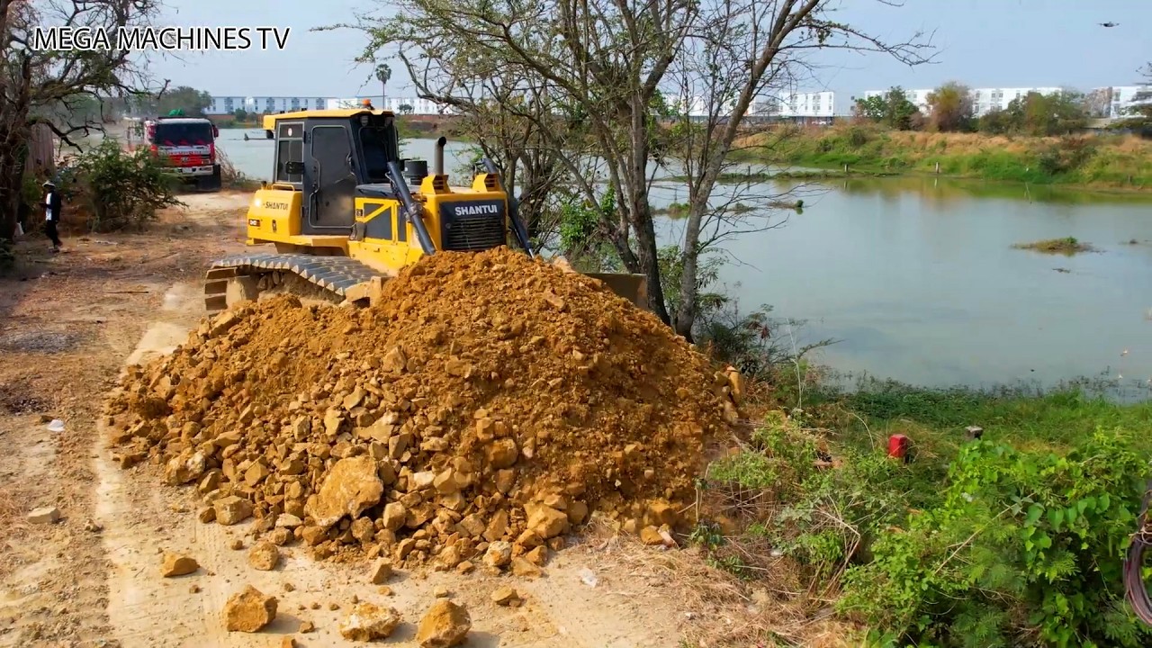 New Project just started!! Incredibly! Wonderful Action Operating Skills Bulldozer Shantui dh17c2