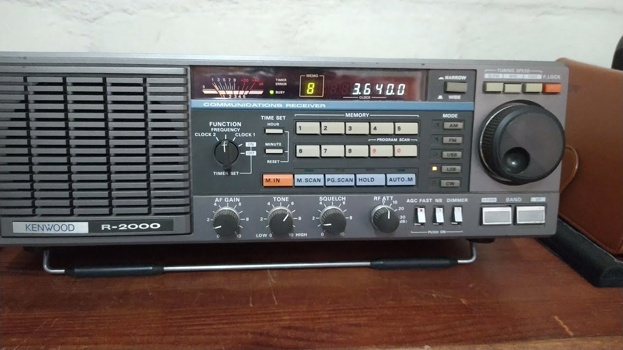 Kenwood R-2000 new addition.
