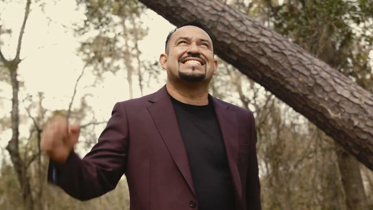 Santo Por Siempre (cover) Jos&eacute; Covarrubias
