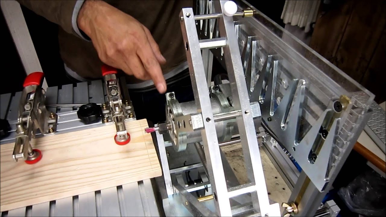 Making through Dovetail joint on hybrid pantorouter