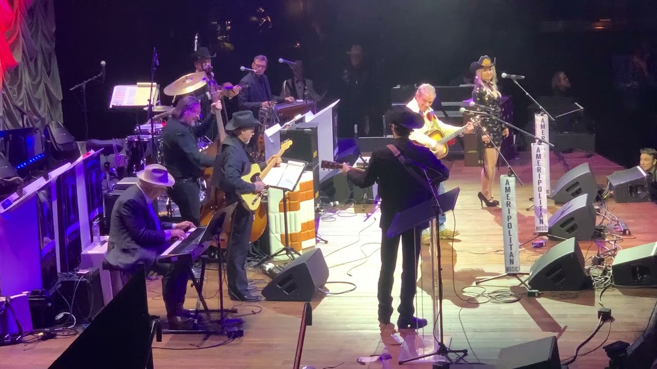 "Thunderstorms and Neon Signs" LiVE at the 2024 Ameripolitan Awards in Austin, Tx