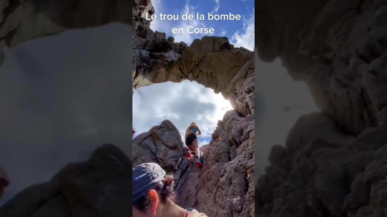 En direct du trou de la bombe (site de Tafonu di u Cumpuleddu) vers Bavella en Corse ( Zonza )