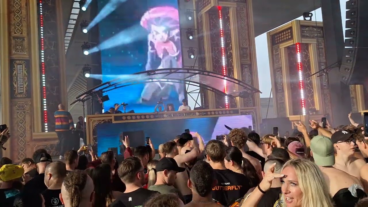 Yoshinko & Pinotello @ Titanium festival 2025