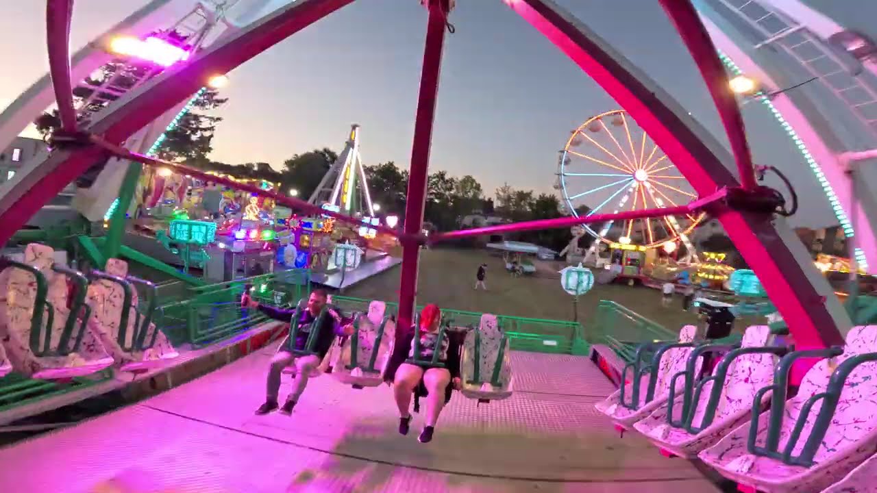 Lunapark Josef Pech - karuzela Extreme on ride Rewal 2025