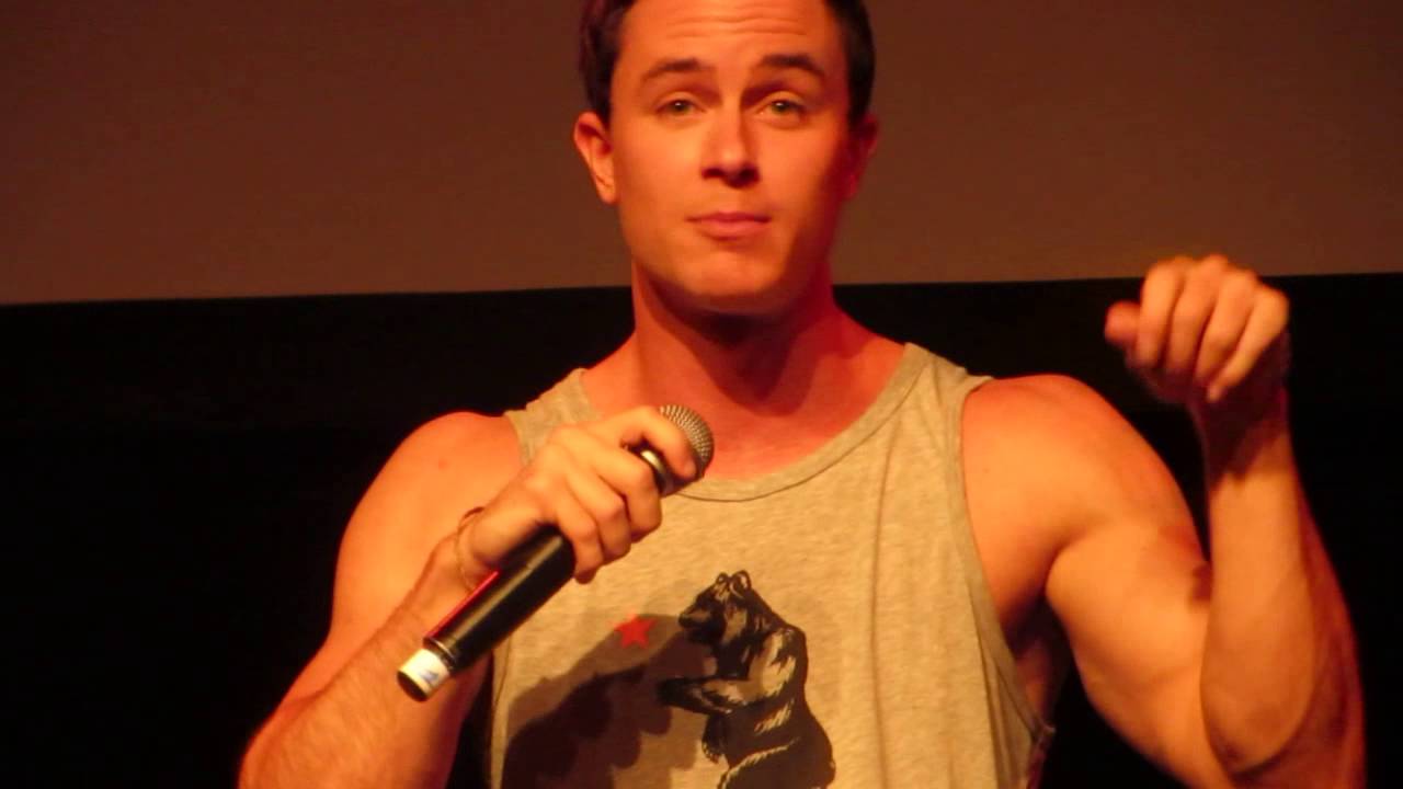 Talking about Linden Ashby and the coach - Ryan Kelley @ Werewolfcon