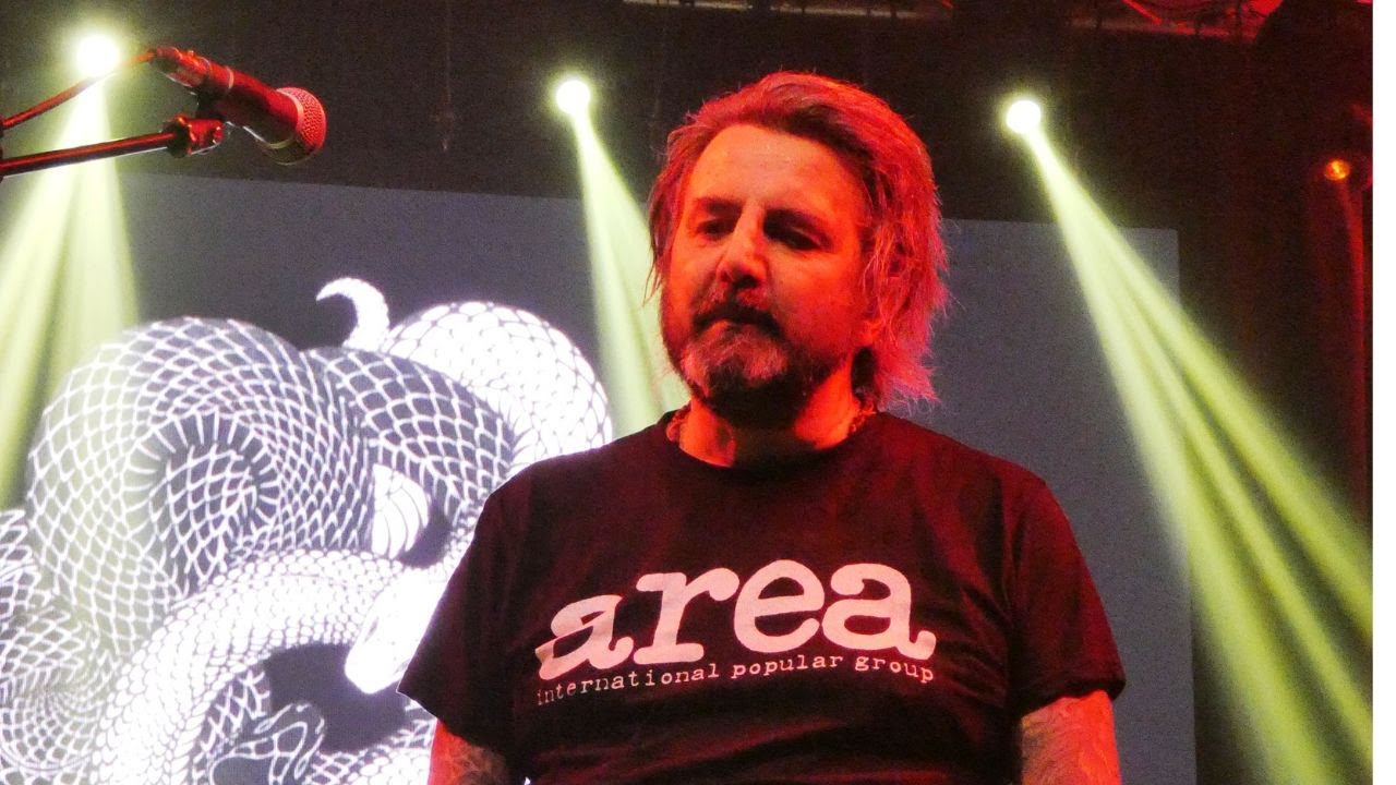 OMAR PEDRINI - Lavoro Inutile - Live