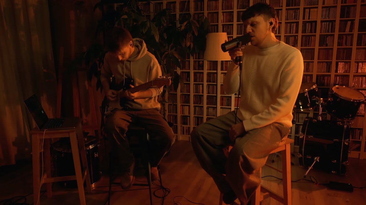 Bastien - Florile dalbe | Untitled Session @RotonMusicOffice