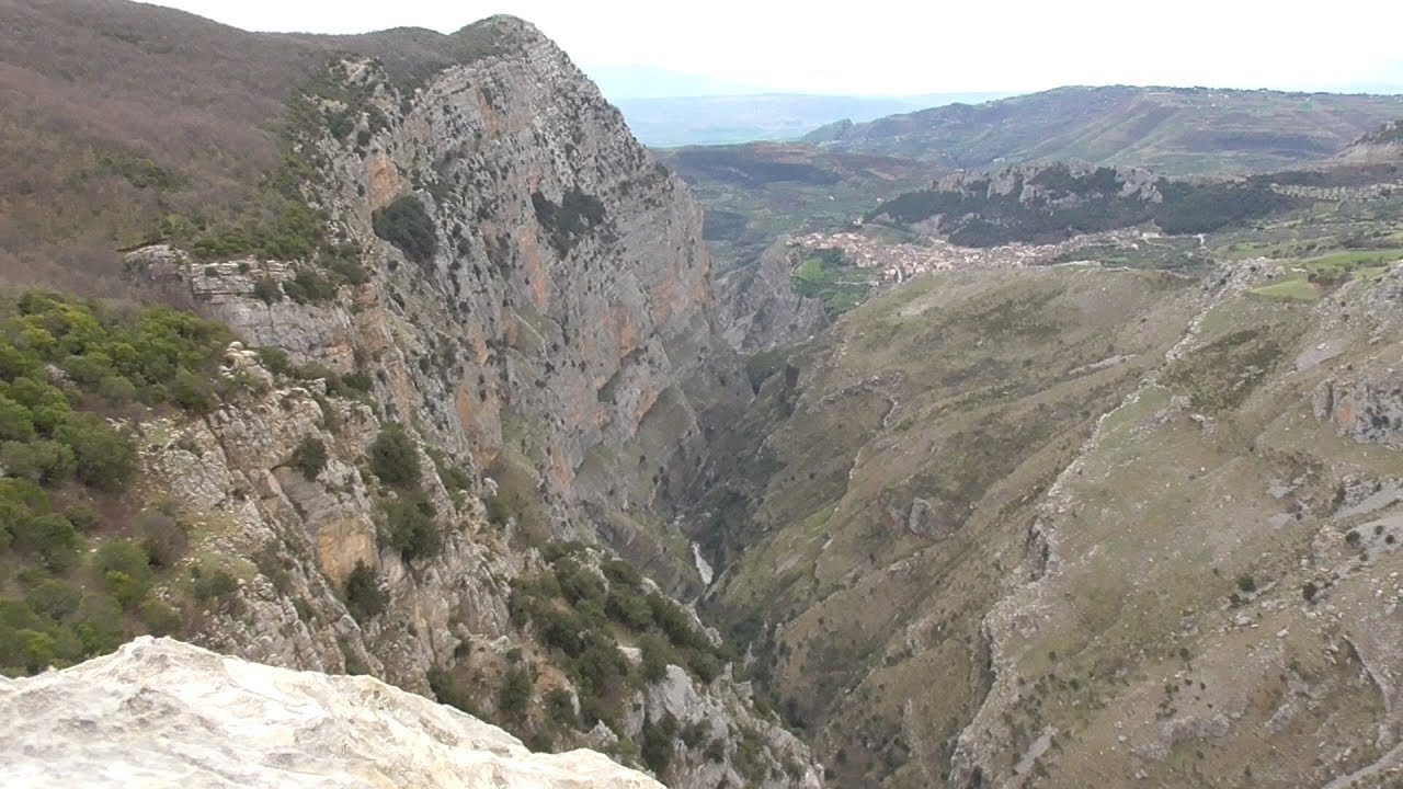 Civita e il Giro dei Due Ponti
