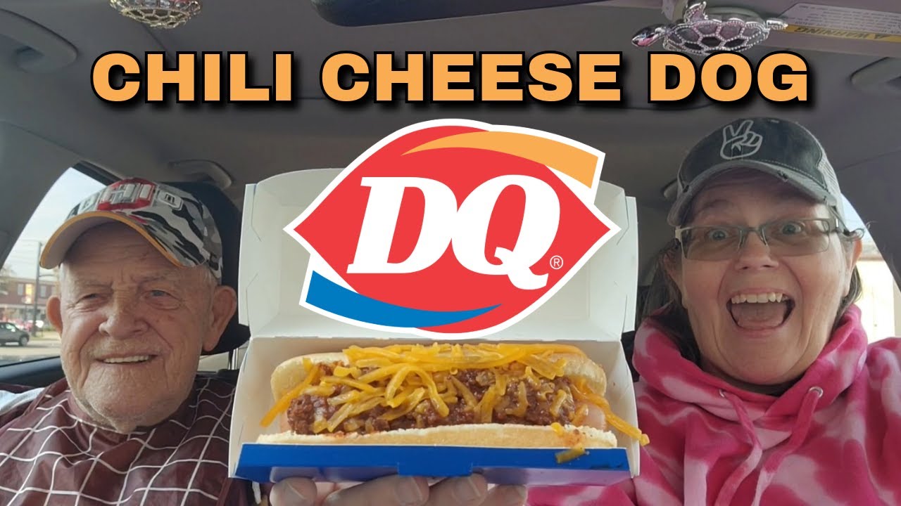 Dairy Queen Chili Cheese Dog Review #foodreview #fastfood #dairyqueen #dq #honestfoodreviews