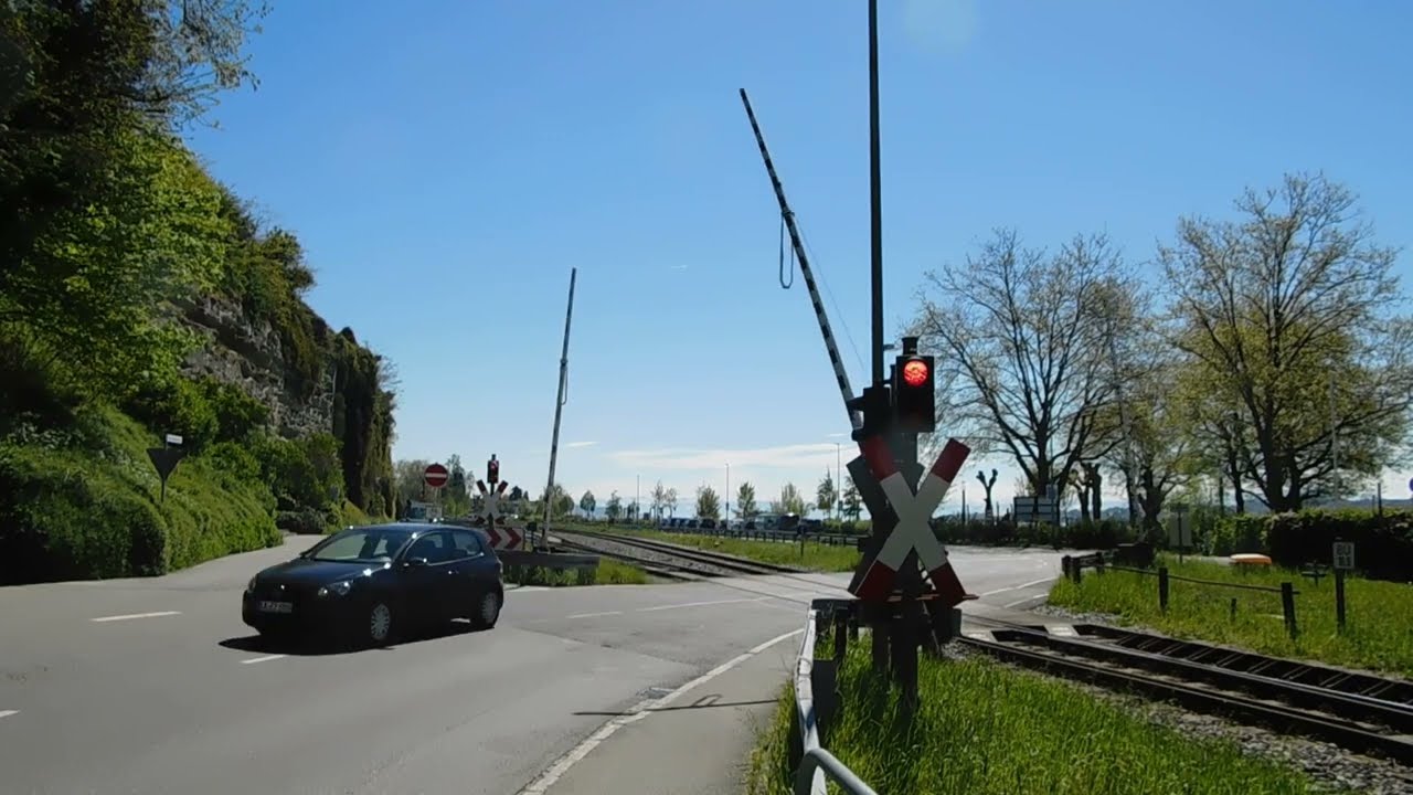 Bahnübergang Überlingen, Bahnhofstraße - Mechanische Schranke mit Lichtzeichen