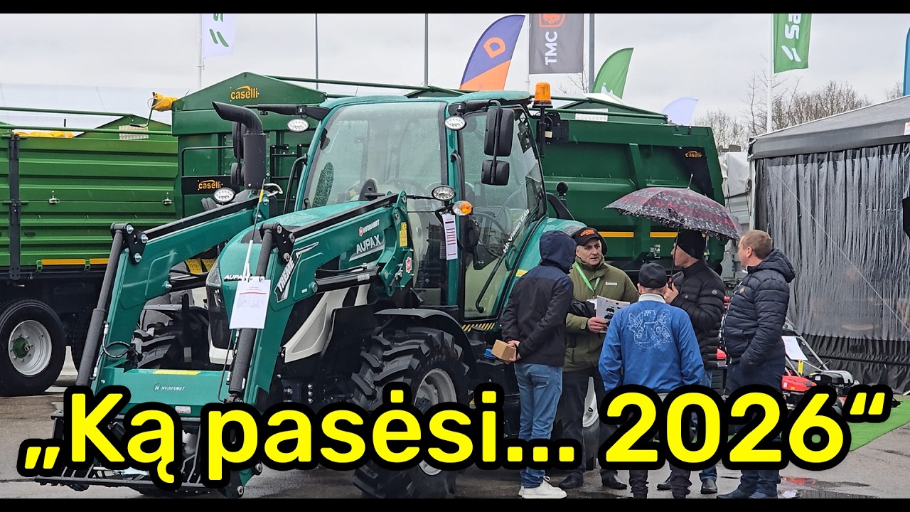 Pirmoji diena žemės ūkio technikos parodoje