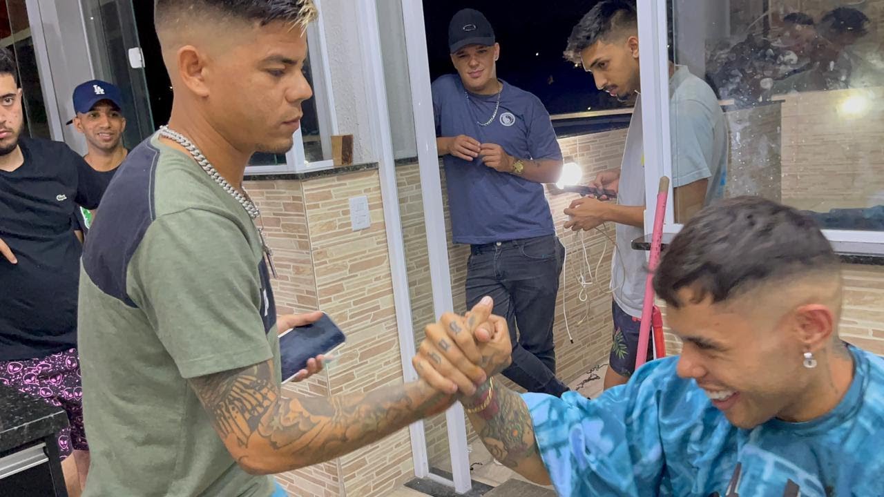 MC LON DEU AULA SOBRE FUNK PRO MC LAN