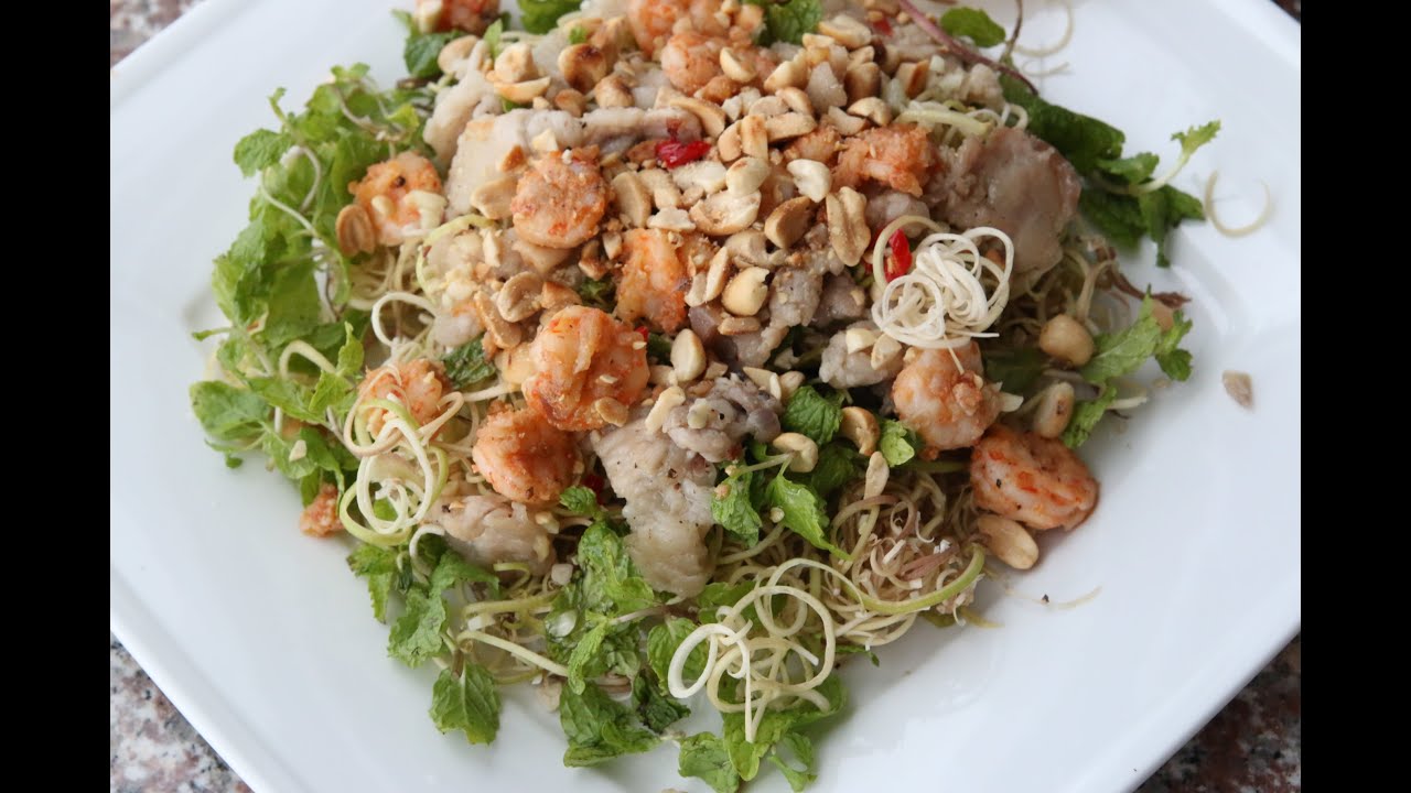 BANANA BLOSSOM SALAD - Gỏi bắp chuối | Helen's Recipes