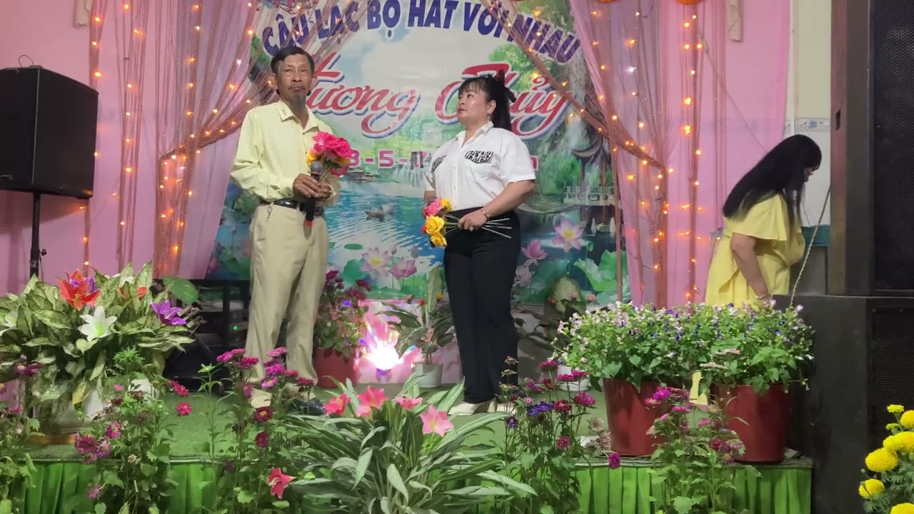 Hoài Dũng & Bích Trâm trinh bay ca khúc trọn đơi yêu em 