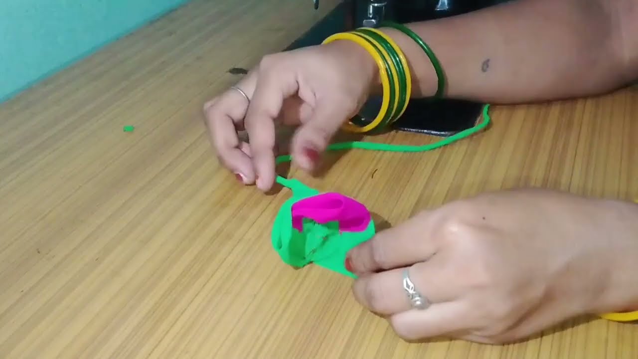 Trending Blouse Latkan Design / New and Unique Latkan Making at Home /Latkan design/Latkan Banane