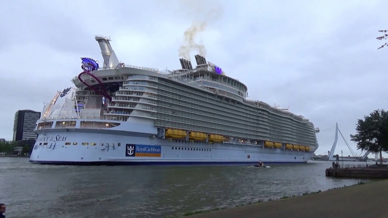 HARMONY OF THE SEAS in Rotterdam - World's largest Cruise ship!