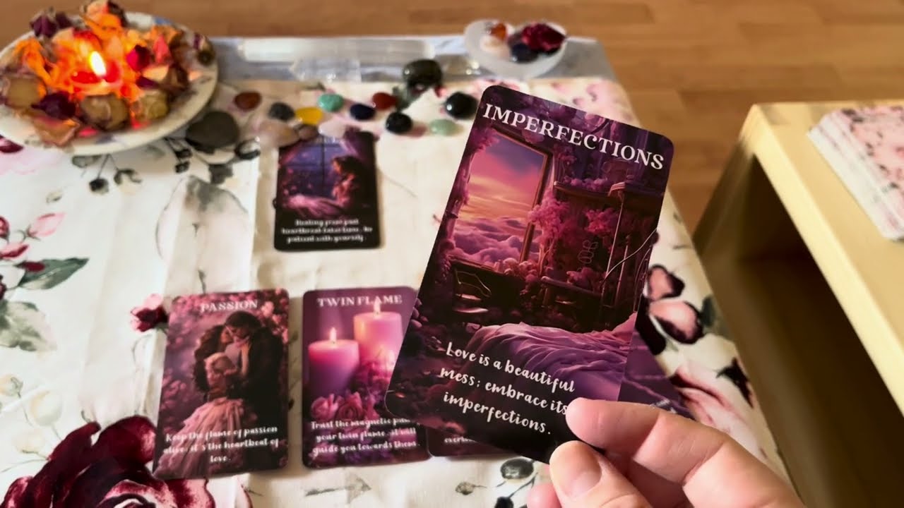 DM to DF Valentine's Day Love Messages ♥️♥️♥️ #tarot #tarotreading #lovereadings 