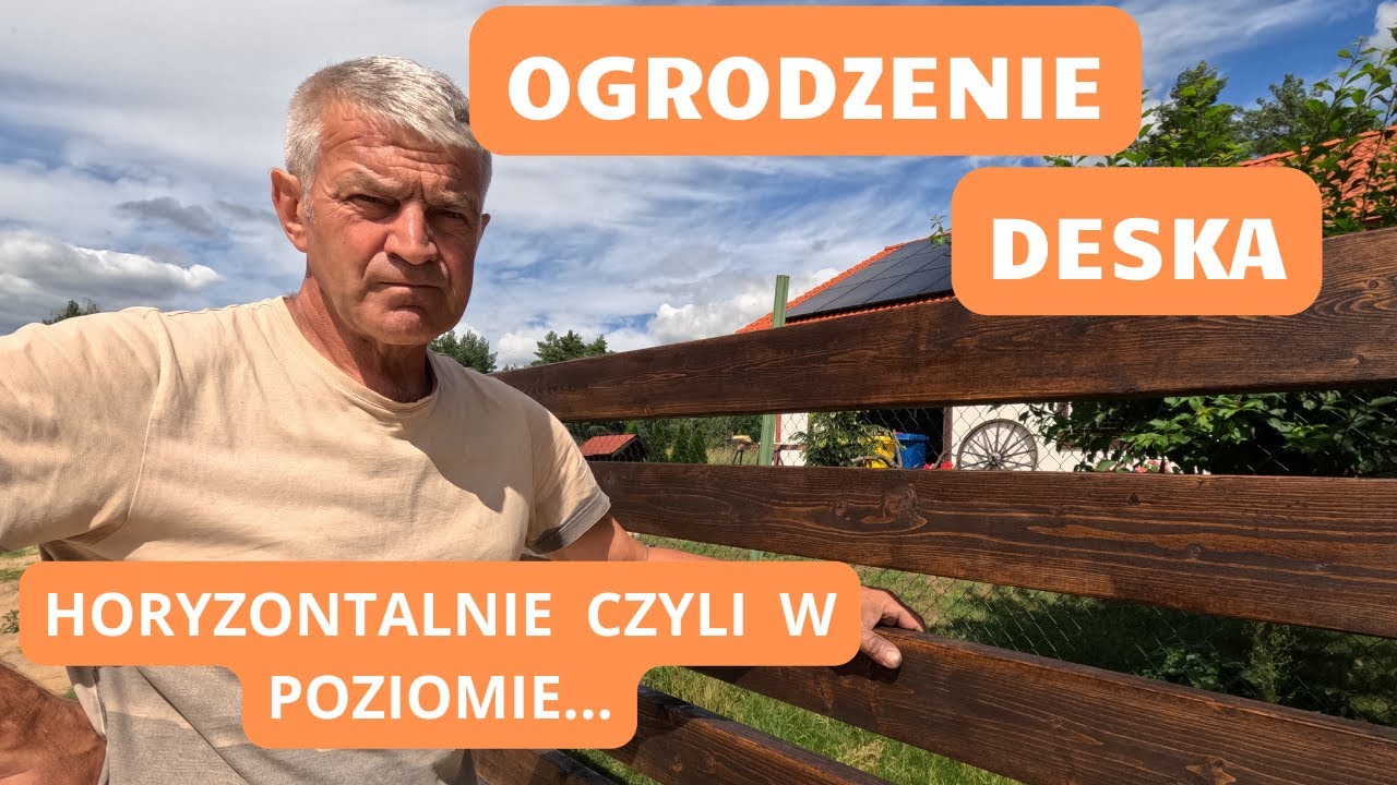 Ogrodzenie drewniane... Przęsła między słupkami z pustaków a la Joniec.