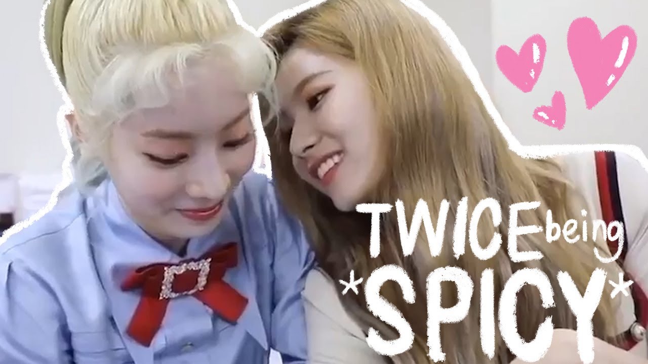 *острые* моменты с twice, откладывающие все дела на потом