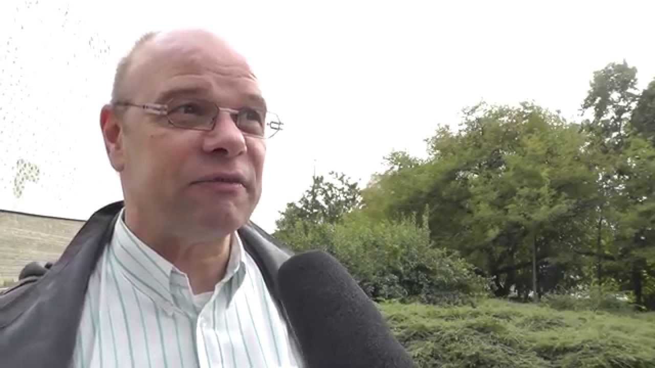 Interviews und Kommentare auf der Demo zur Rettung des Max Planck Gymnasiums, 11.09.2014