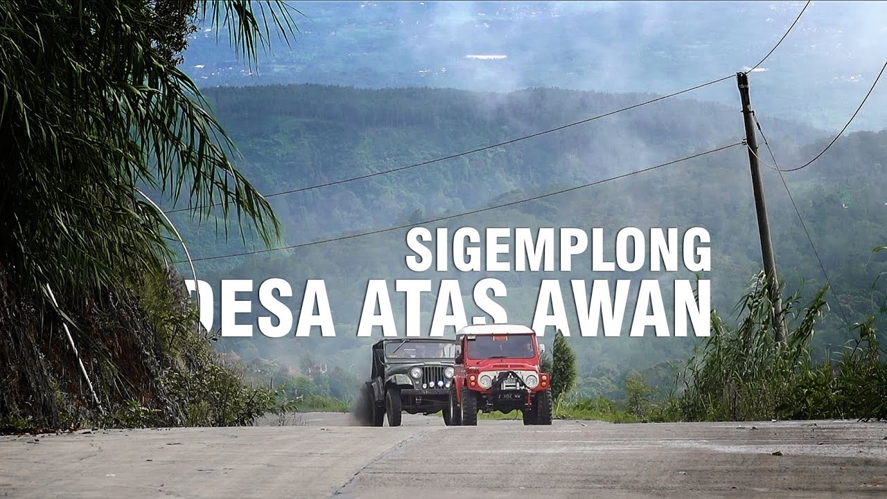 Suzuki Jimny Jangkrik nggandeng Katana GX Menuju Desa Atas Awan Sigemplong