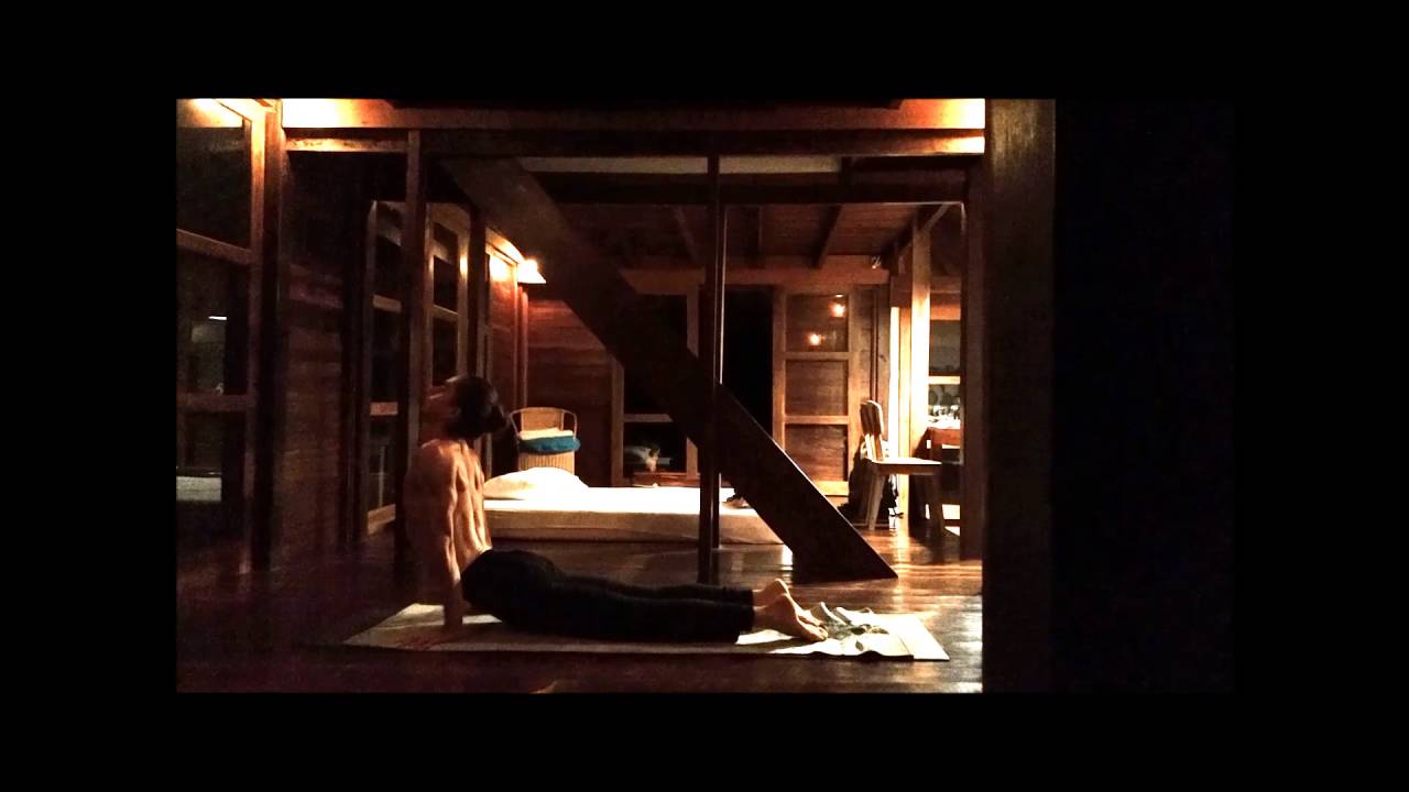 Ashtanga Intermediate Series: Ustrasana, Laghu Vajrasana & Kapotasana - Iain Grysak at home in Bali