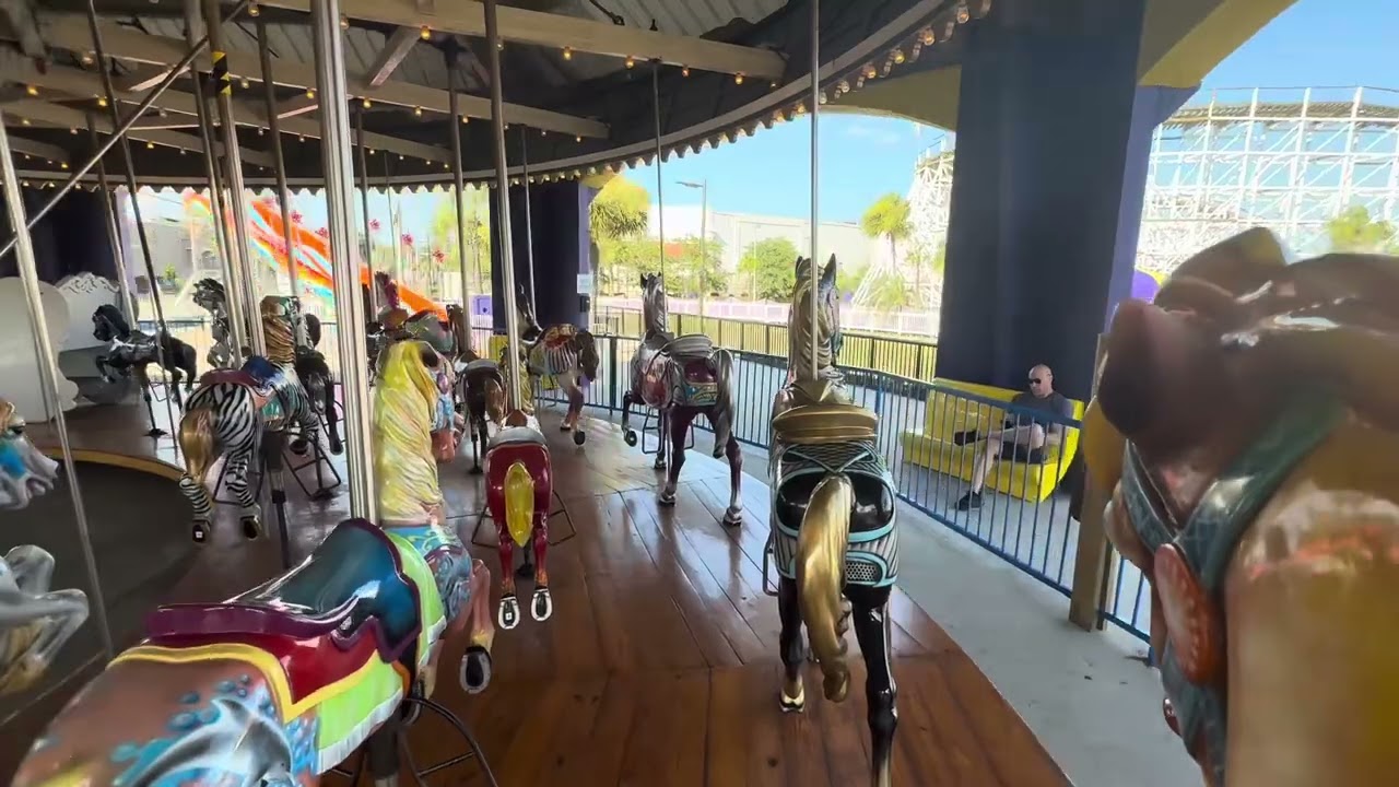 FAMILY KINGDOM CAROUSEL ON RIDE POV (11+)