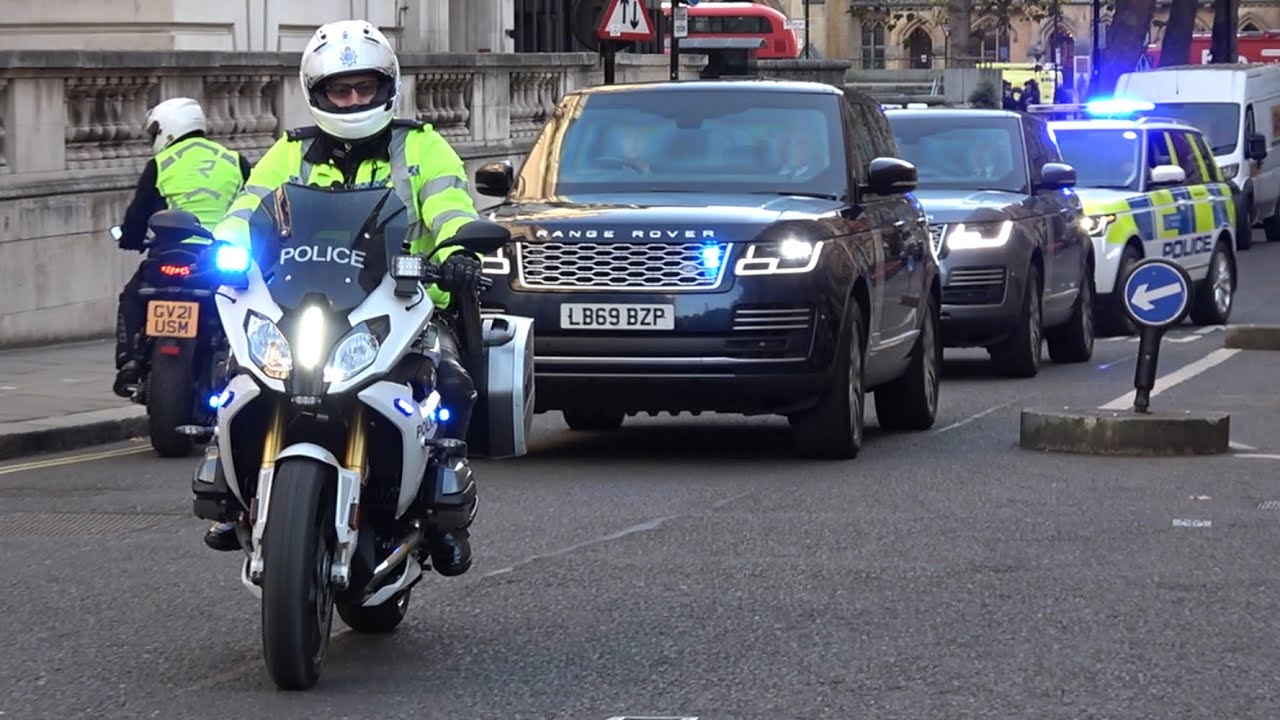 PM Kier Starmer Motorcade Returning to 10 Downing Street after PMQs escorted by | MPS SEG
