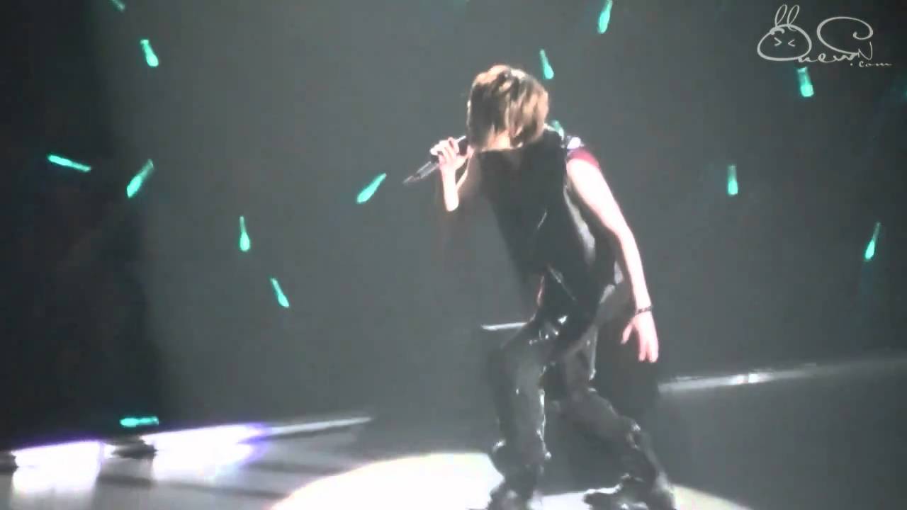 [FANCAM] 101226 Hyper Onew Spinning Around during 