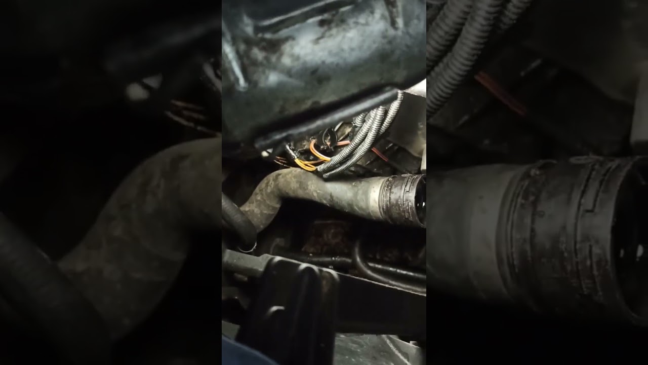 BMW е70 4.8 бензин замена помпы. Маленький секрет открою.