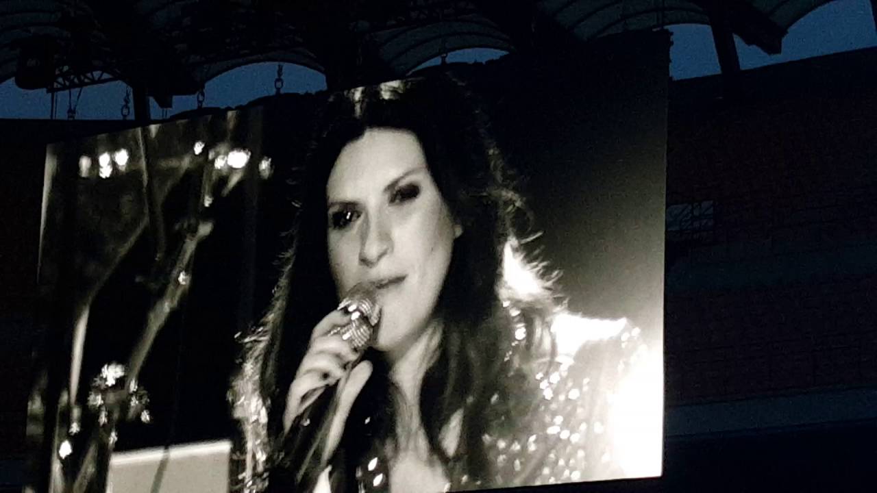 Laura Pausini live @ Stadio San Siro 04.06.2016 - Invece No