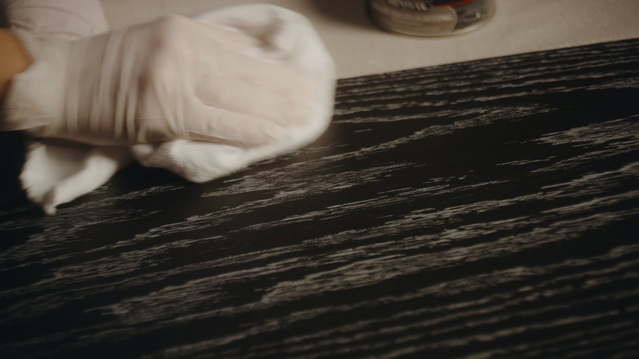 Minwax&reg; | How to Apply Finishing Wax for Beautiful Results
