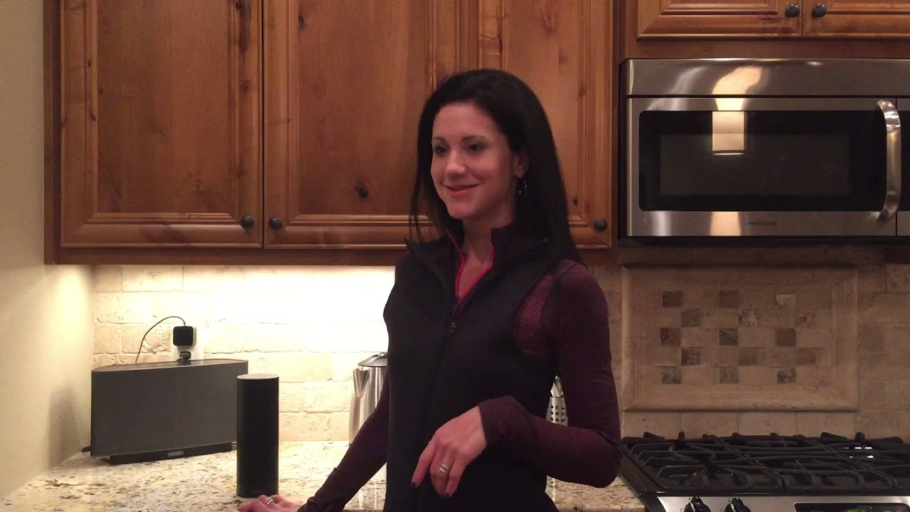 Blind Joy demonstrates how she uses Amazon Echo