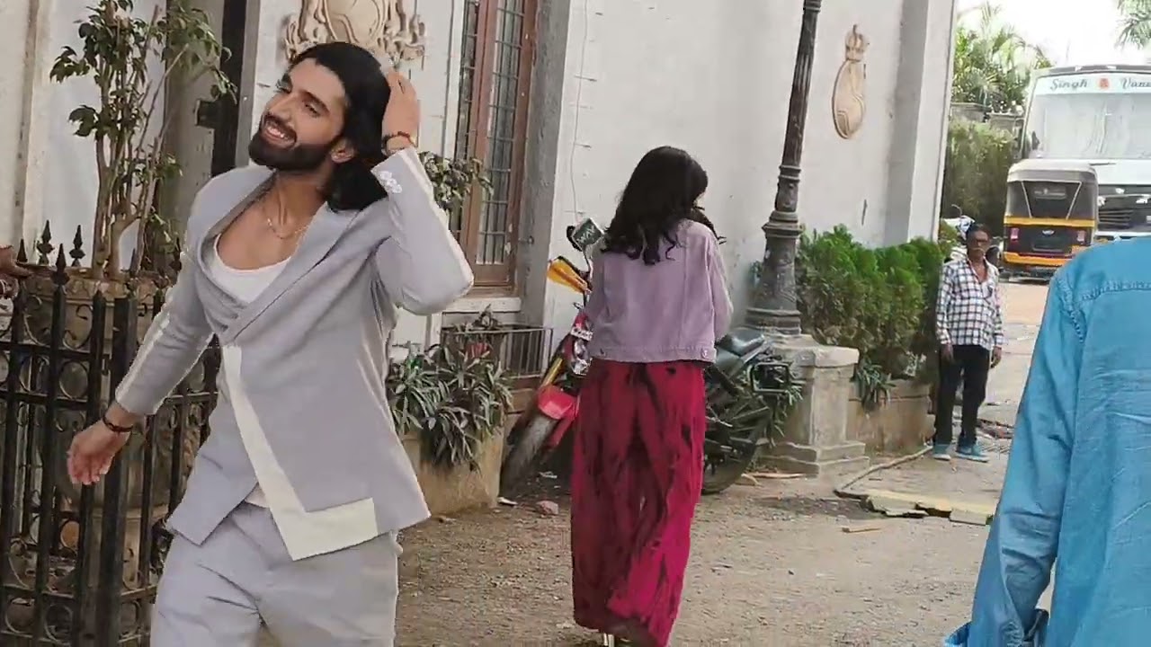 Jaane anjane Ham mile #Raghav bhai cricket khel rahe the