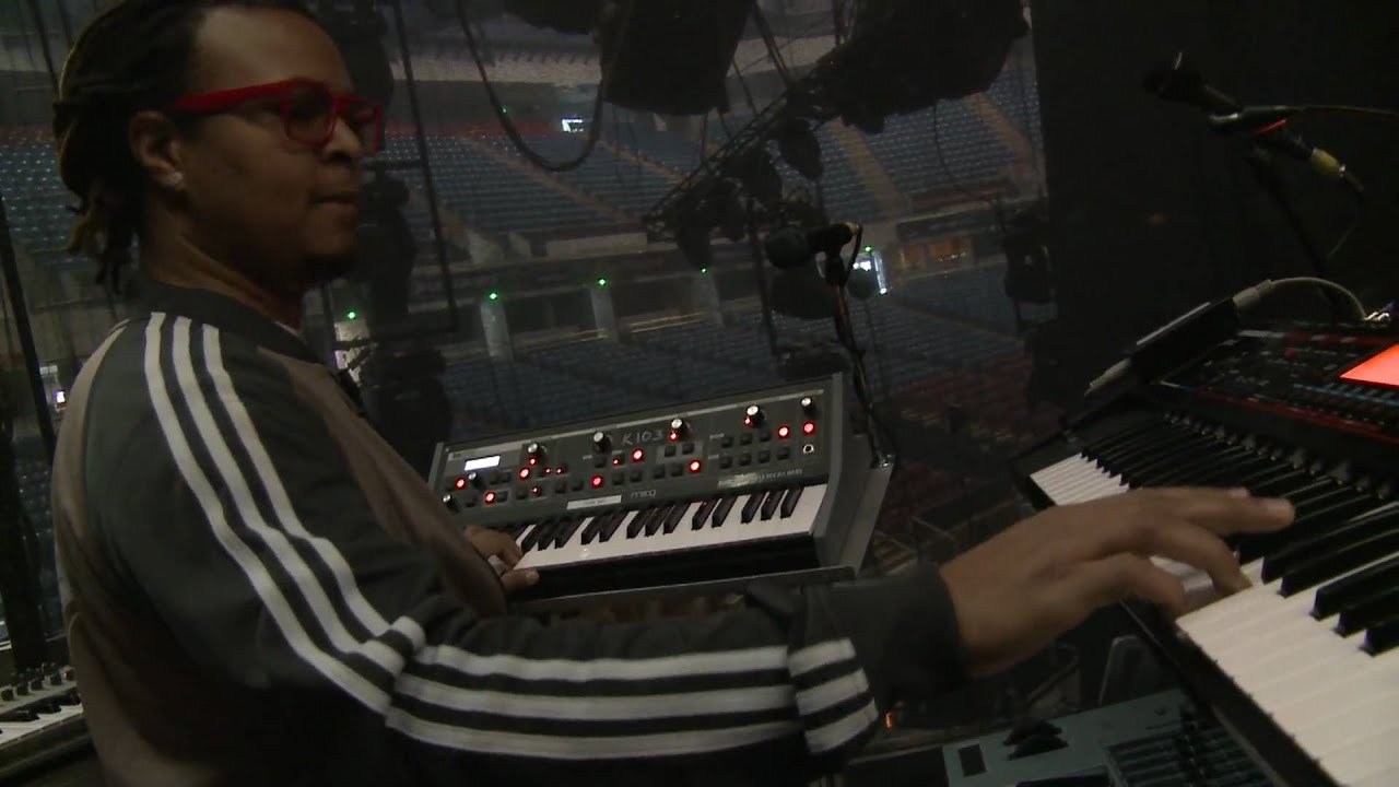 Tech Talk: BEP Musical Director Printz Board on his stage keyboard rig