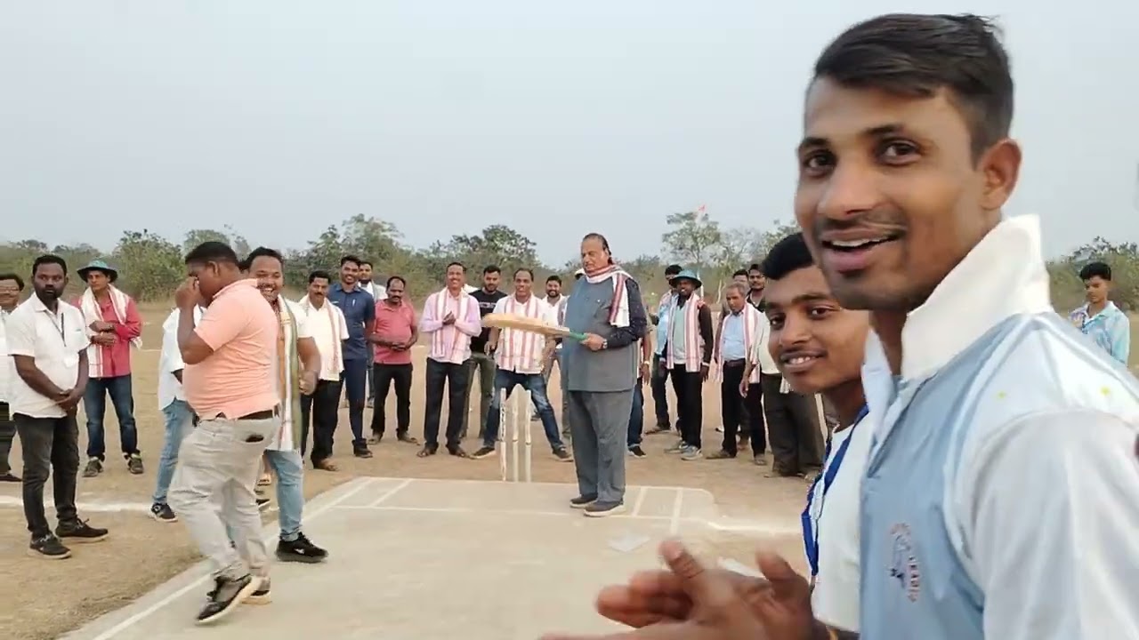 ଆମ ଗାଁ ବିତିଗଲା😀😀😀🥰🤙