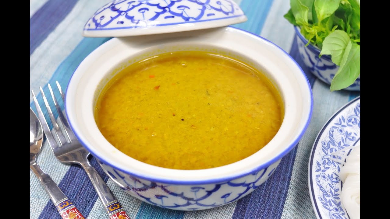 Thai Spicy Curry (Thai Food) - Nam Ya Pa - Khanom Jeen Nam Ya Pa - ขนมจีนน้ำยาป่า