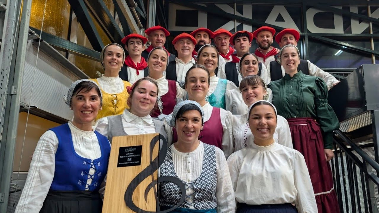 SILBOBERRI TXISTU ELKARTEA 30.URTEURRENA. 2025-10-25. Durango, Landako Gunea.