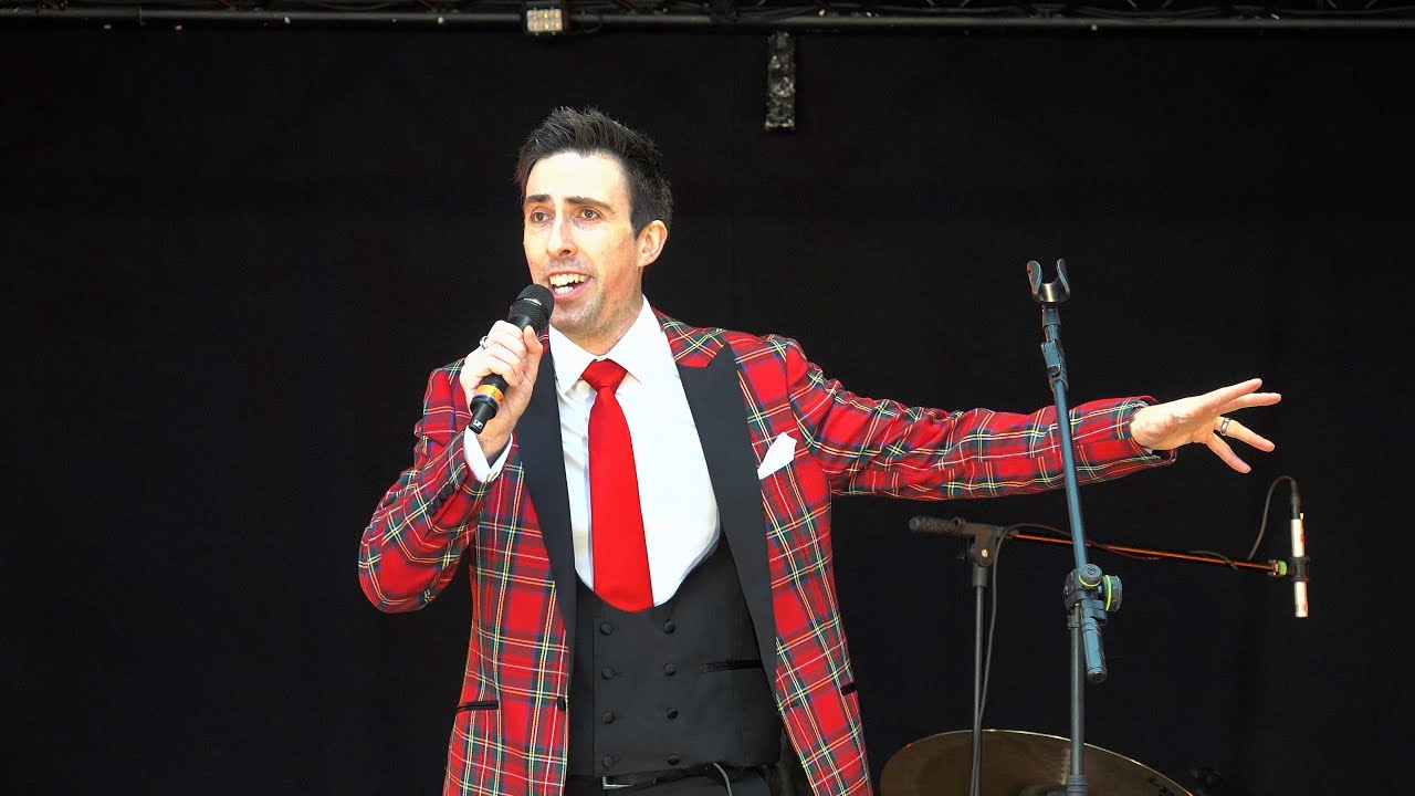 The Tartan Tenor Colin Bryce singing Ain't That a Kick in the Head for Perth's Jazz & Swing event