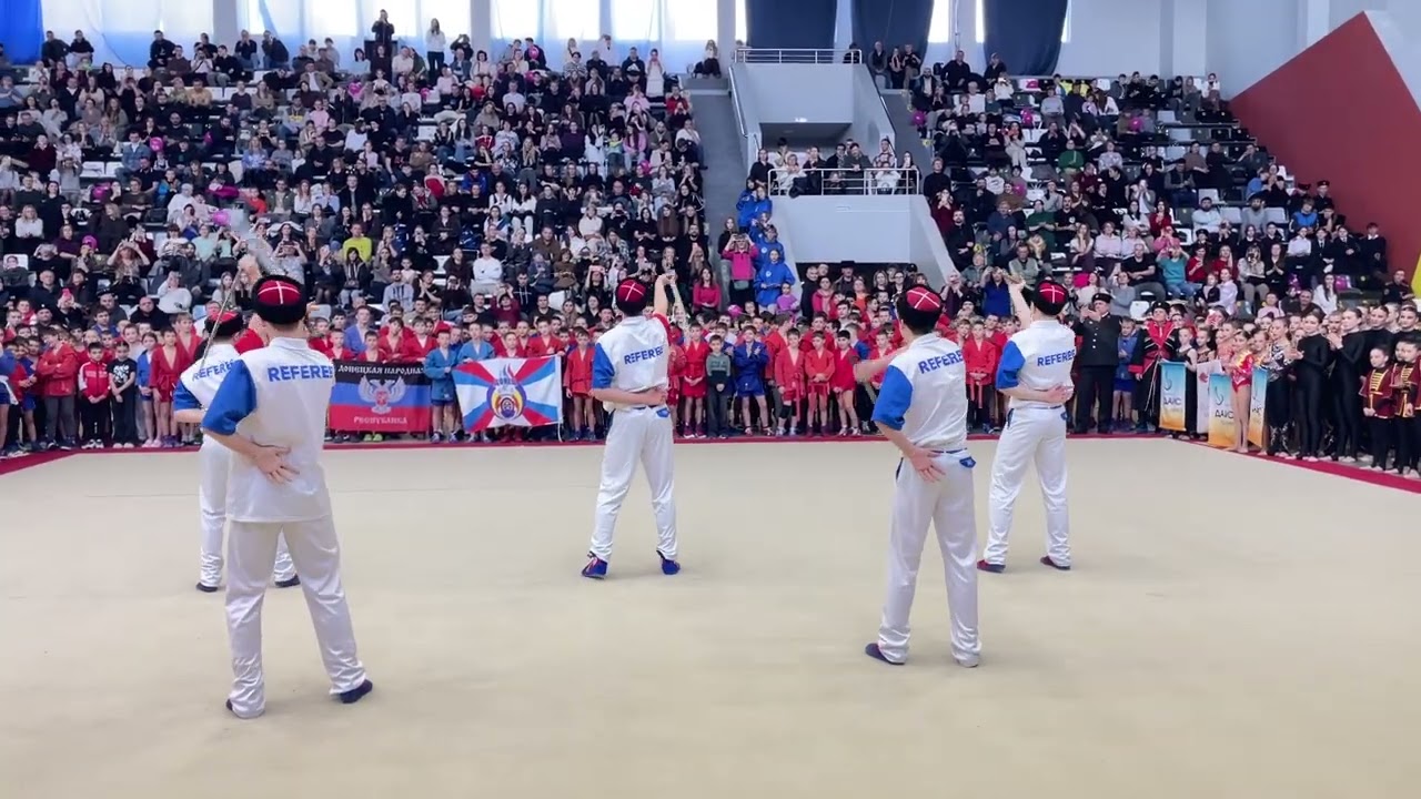 Красавцы💪#самбо #школа #самбодети #судьи #спорт 