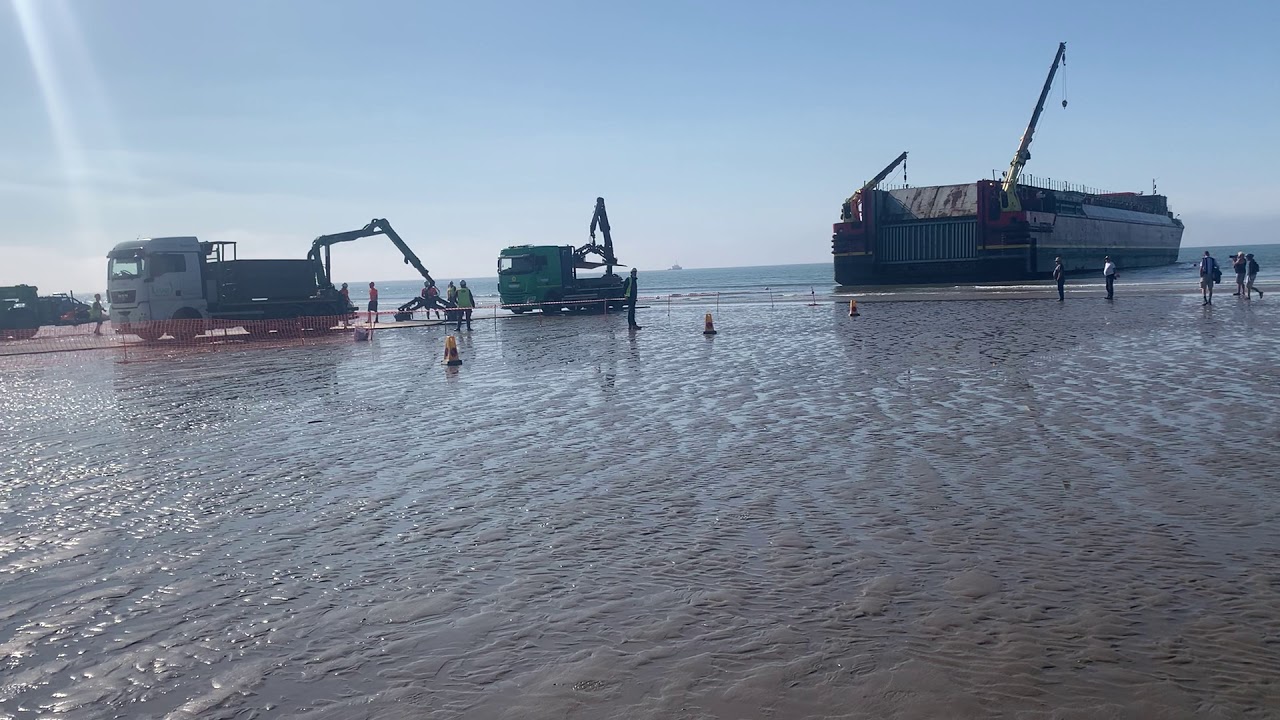 250 Tonne Transformer Arrives by sea at Black Rock Sands Porthmadog North Wales