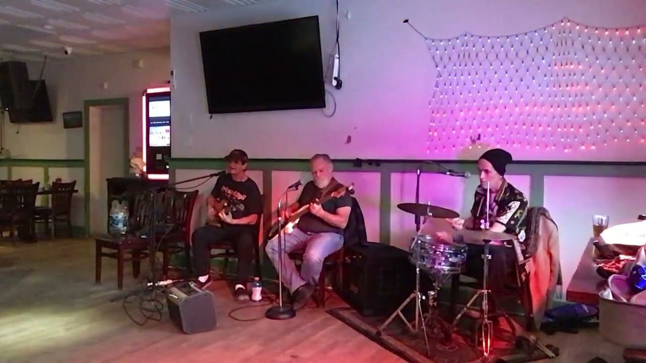 Kings Of Kool Live Demo unplugged