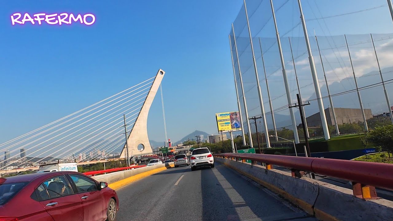 MANEJANDO EN MONTERREY NUEVO LEON