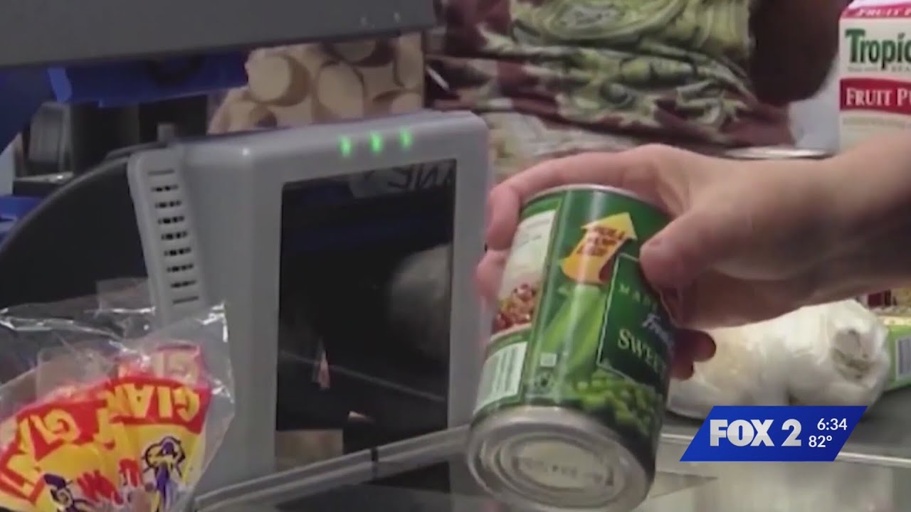 SNAP benefits in jeopardy as food pantries brace for surge