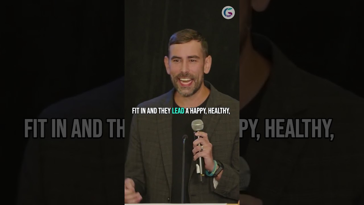 «Это враждебное отношение к идее существования геев и лесбиянок».