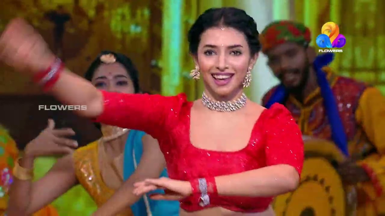 Dholida + Jhume re Gori | @SnehaAjith @flowersonair  Gangubai Kathiawadi