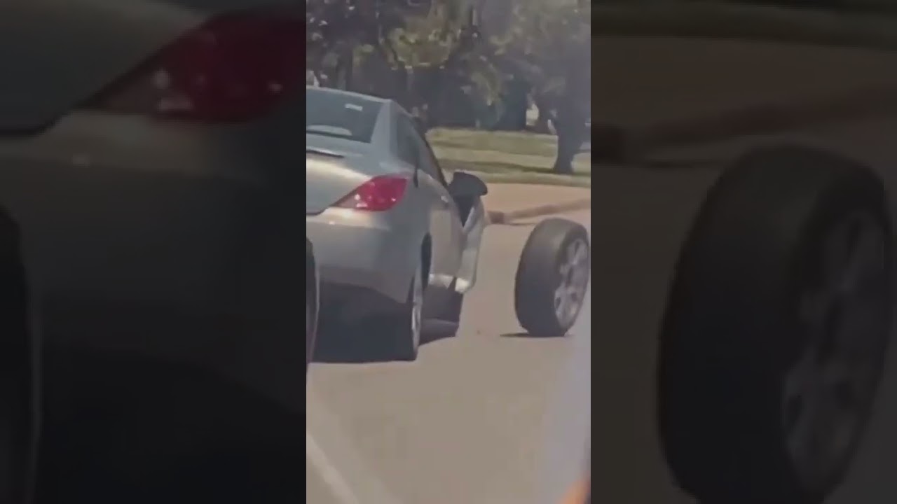 Idiots In Cars | Car Crash Compilation 2022 | Driving fails, Dash cam crashes #67